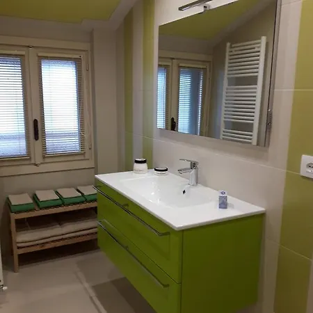 Apartament Rostagno *