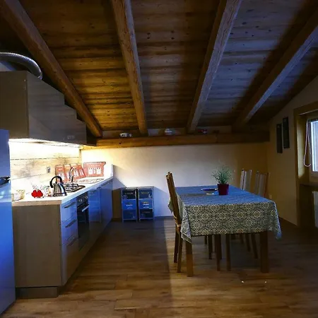 Rostagno Apartment *